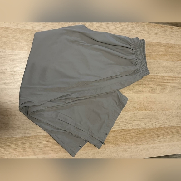 SKIMS track suit woven nylon in XL | pacific | jacket and pants - Picture 3 of 10